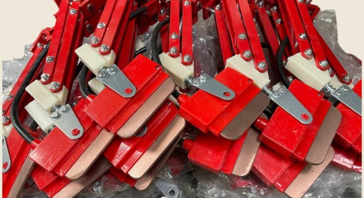 CHỔI TIẾP ĐIỆN CẦU TRỤC 1P 200A