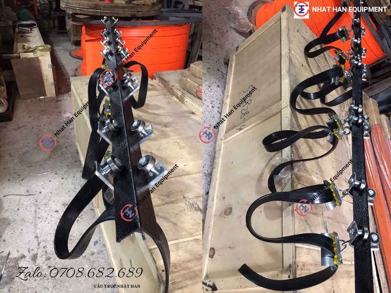 CON LĂN DI CHUYỂN TRÊN THÉP V